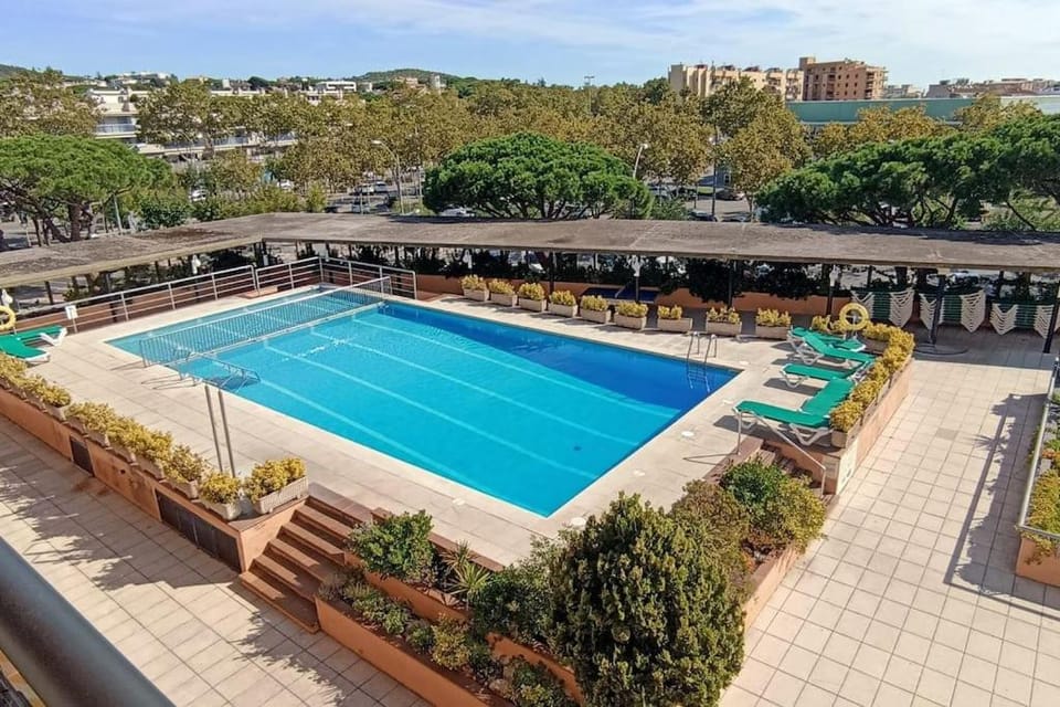 Apartamento céntrico Playa de Aro con piscina. Apartment in Platja d'Aro