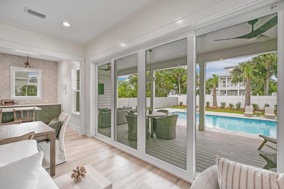 30 A-mazing House in South Walton County