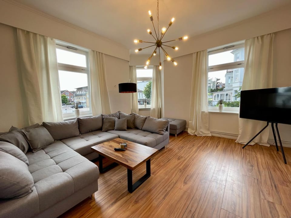 TV and multimedia, Living room