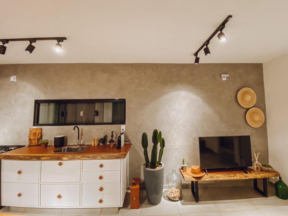 TV and multimedia, Kitchen or kitchenette