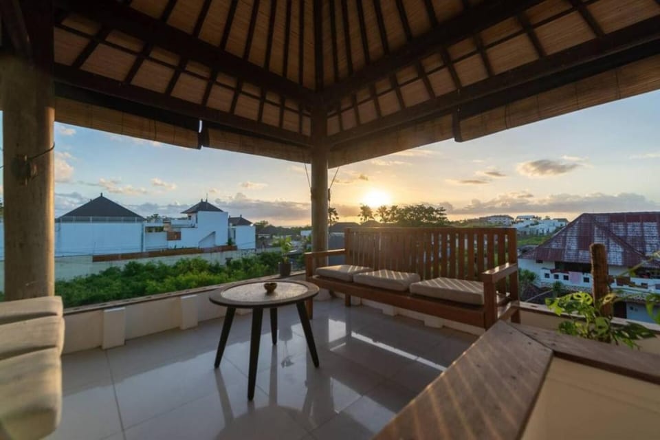 Lovely 5BR-Villa by Rock-STR at the heart of Canggu just 5min walk to the beach Villa in North Kuta