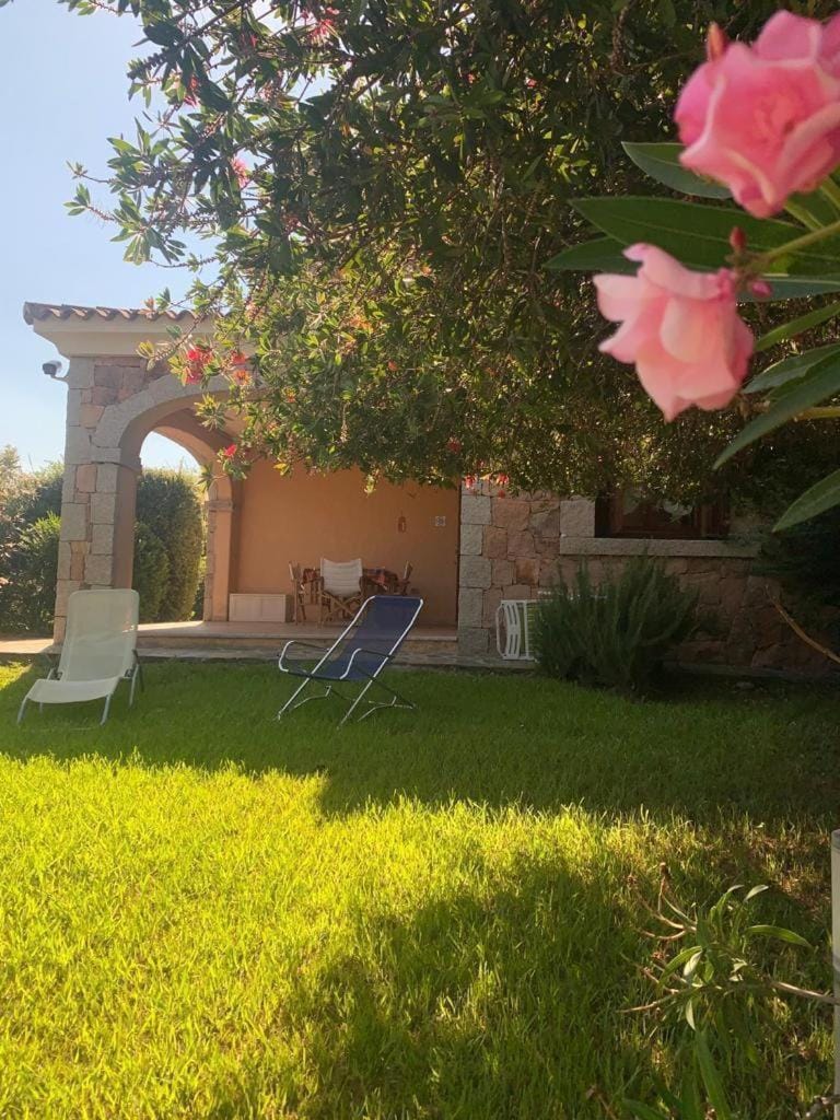 Property building, Garden