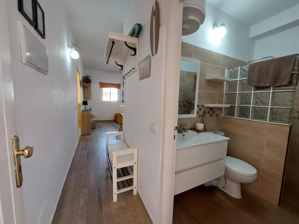 Facade/entrance, Bathroom