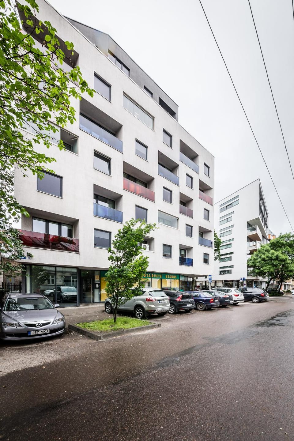 Property building, Facade/entrance
