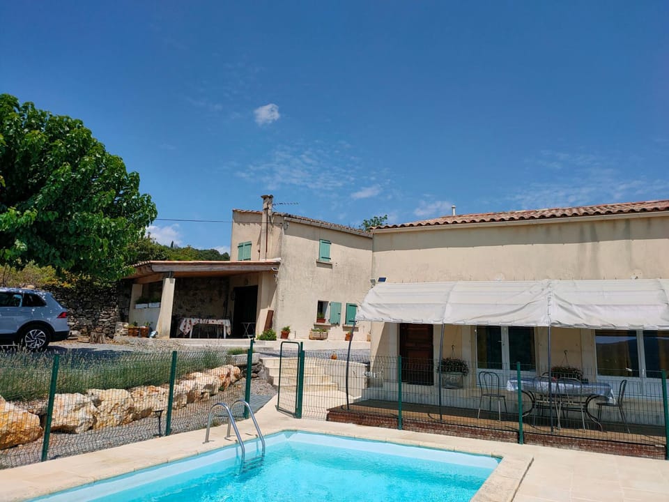 Location Monoblet House in Occitanie