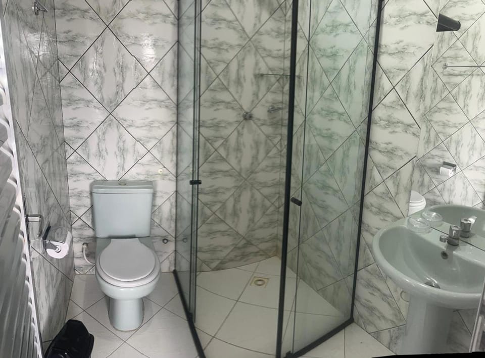 Toilet, Bathroom, TV and multimedia