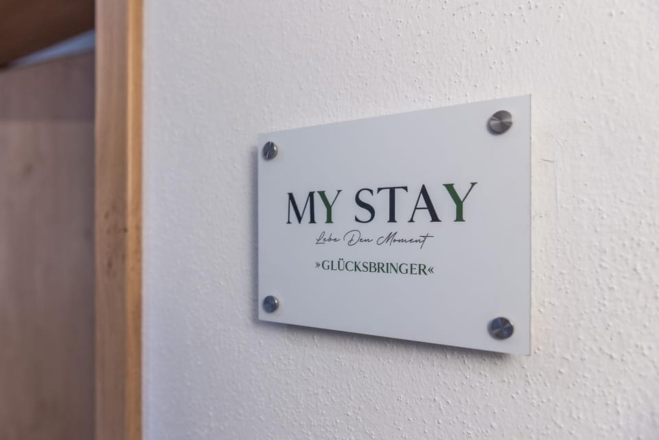 Property logo or sign, Logo/Certificate/Sign, Text overlay