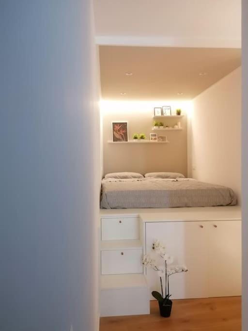 Monolocale Niki - Holiday Home Apartment in Trentino-South Tyrol