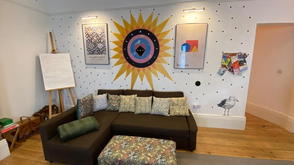 Communal lounge/ TV room, Living room