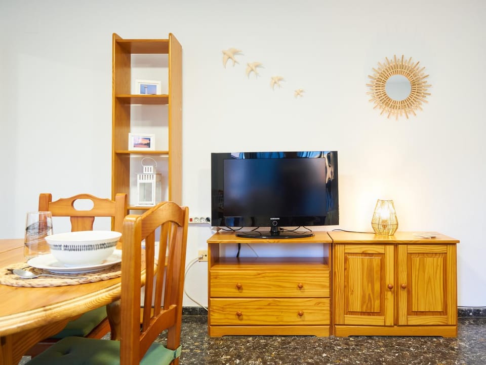 Lounge or bar, Dining area, internet, air conditioner
