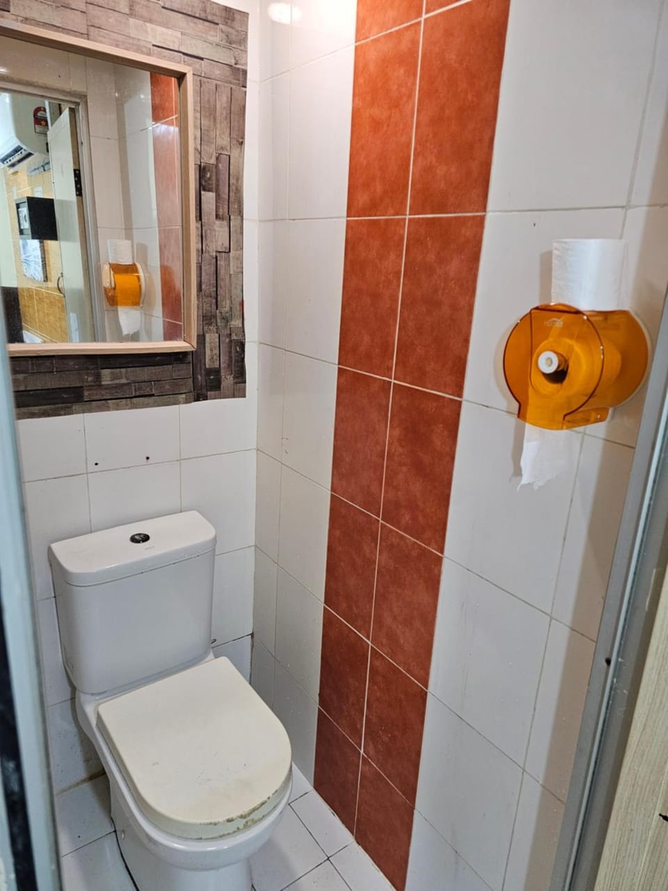 Toilet, Bathroom