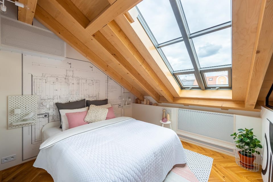 Bed, Bedroom