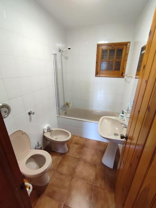 Shower, Toilet, Bathroom, bidet