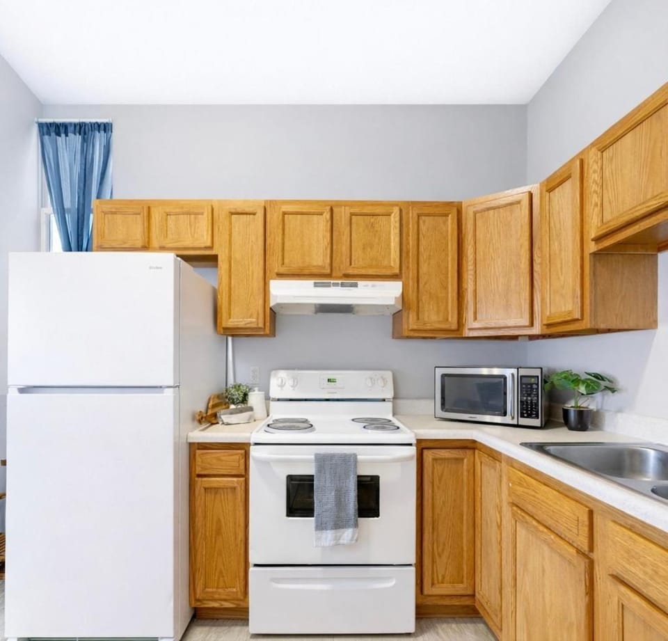 Escape your everyday in your COZY HIDEAWAY Feel right at home Relax recharge & unwind Apartment in Watervliet