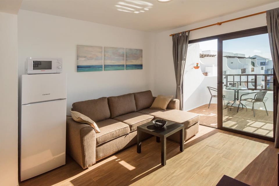 Balcony/Terrace, Living room, Dining area