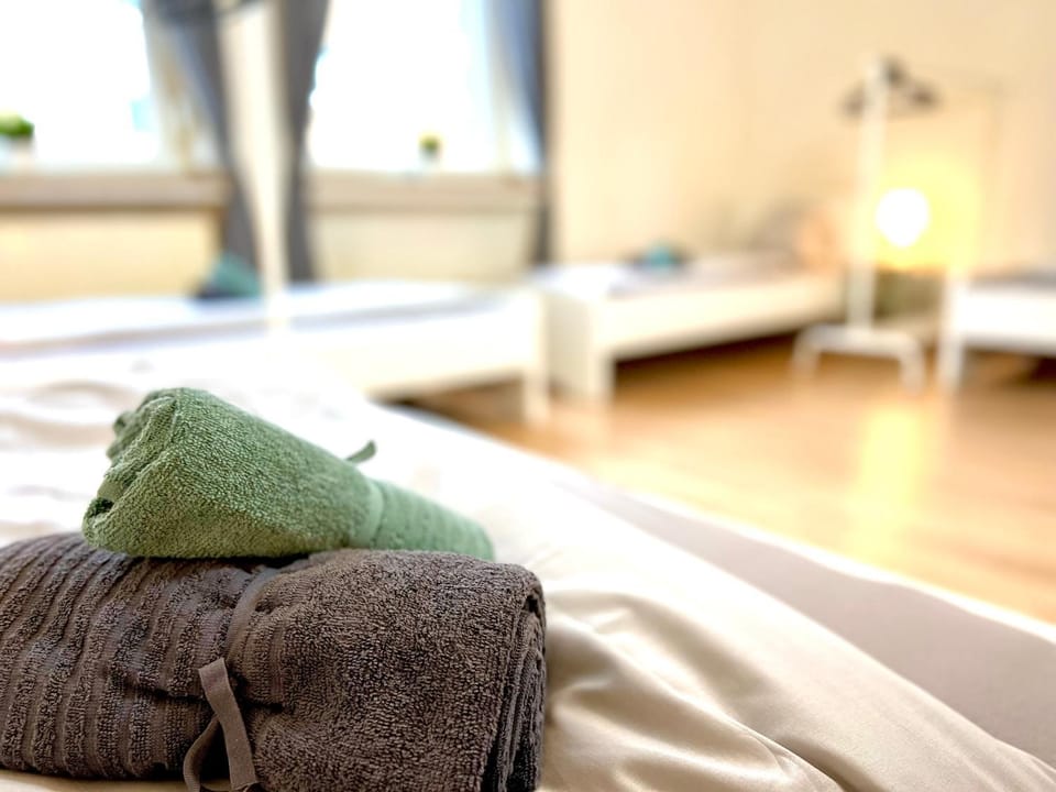 Bed, Photo of the whole room, Bedroom, towels