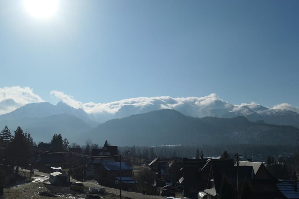 View (from property/room), Balcony/Terrace, Mountain view