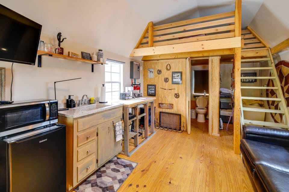 Cozy Higden Studio: Close to Greers Ferry Lake! Apartment in Greers Ferry Lake