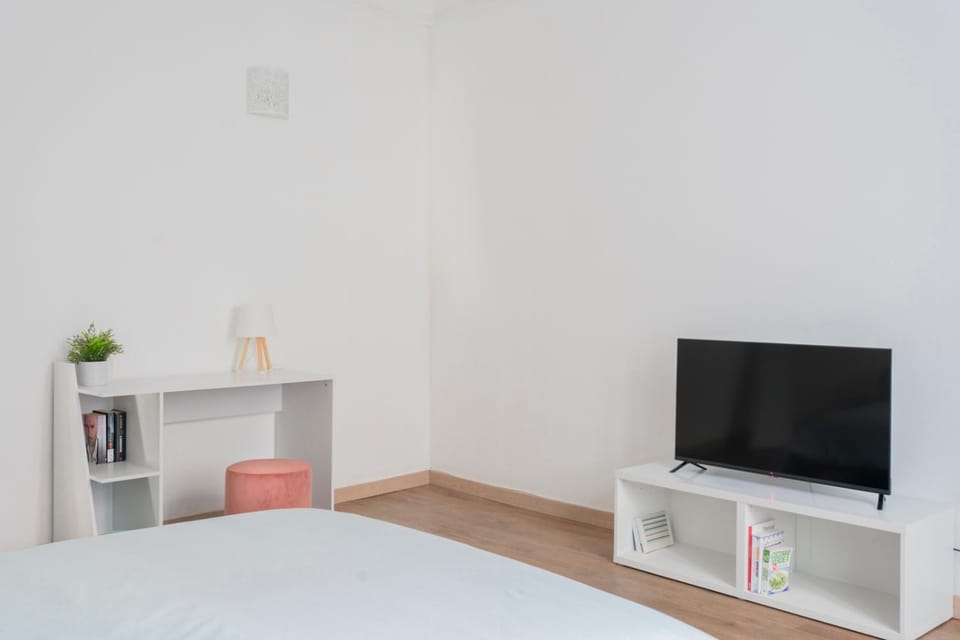 TV and multimedia, Bedroom