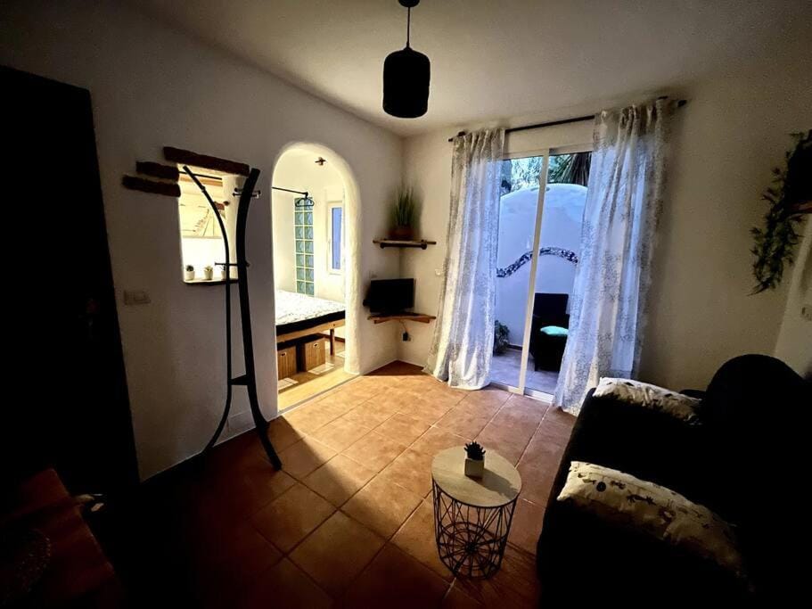 Living room, Photo of the whole room