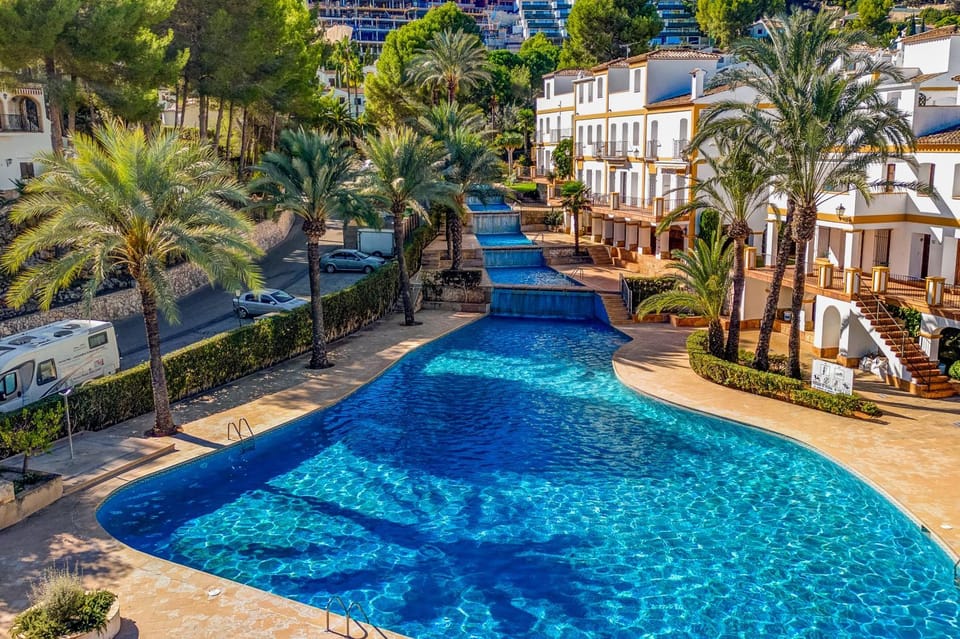 Day, Pool view, Swimming pool