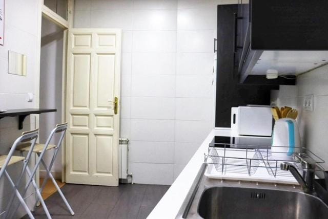 Kitchen or kitchenette, kitchen