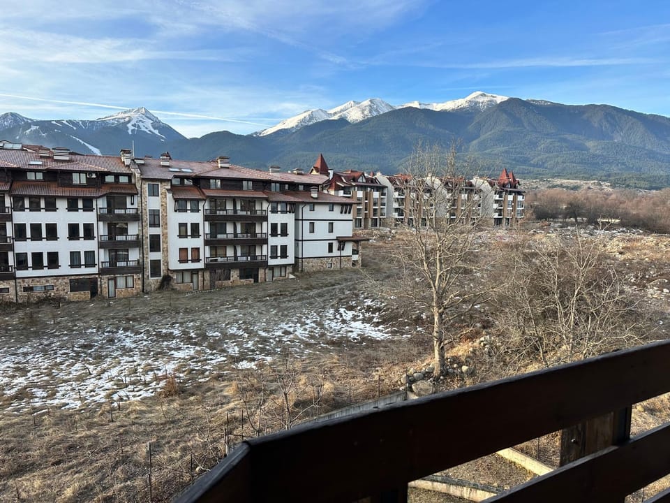 View (from property/room), Mountain view