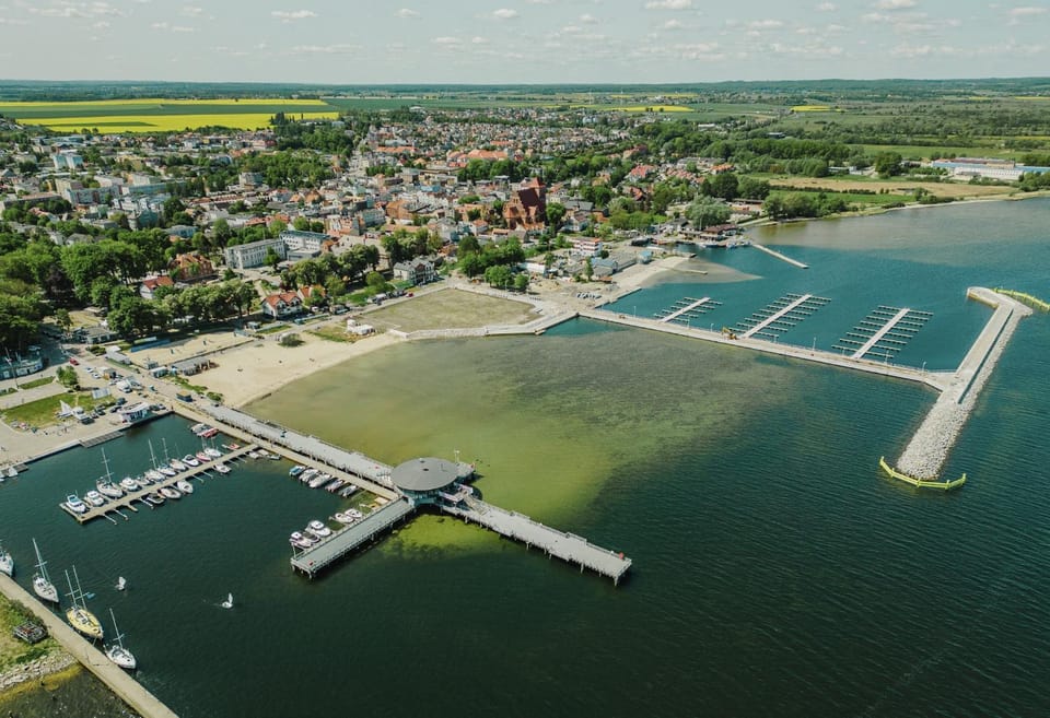 Nearby landmark, Day, Natural landscape, Bird's eye view, Beach, City view, Lake view, River view, Sea view