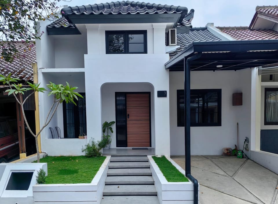 Property building, Garden
