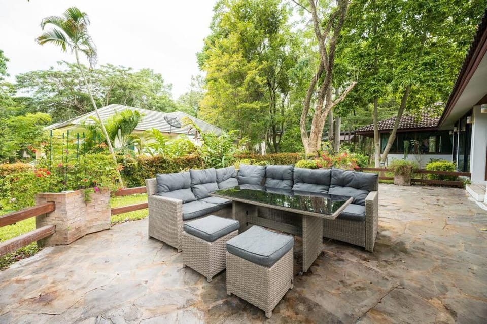 Patio, Seating area, Garden view