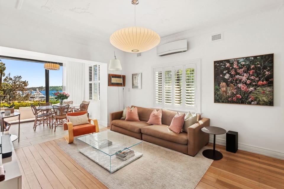 Superb 2-Bed Apartment Facing Rose Bay Marina Apartment in Sydney