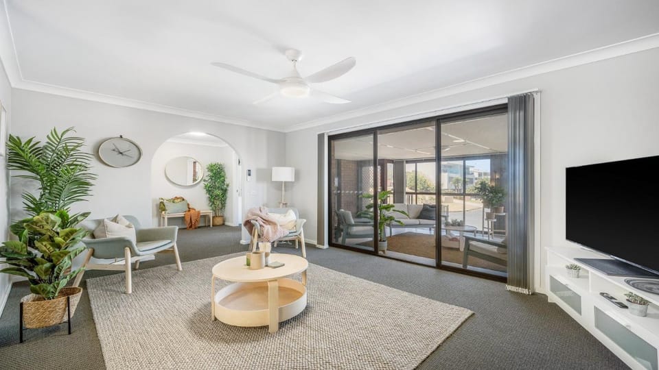 9 Matthew Flinders Drive House in Port Macquarie