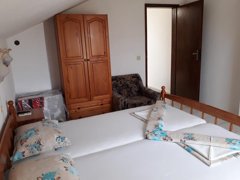 Topalovi Guest House Bed and Breakfast in Burgas Province