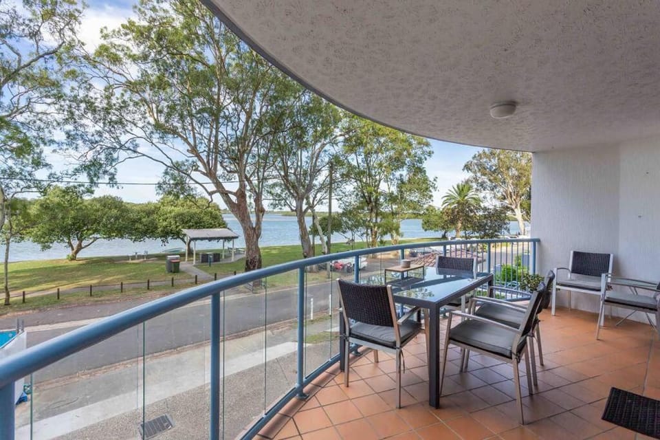 Patio, Balcony/Terrace, River view