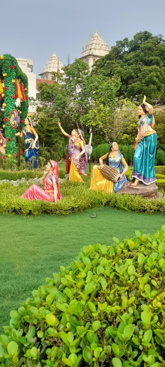 Nearby landmark