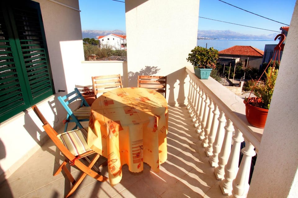 View (from property/room), Balcony/Terrace