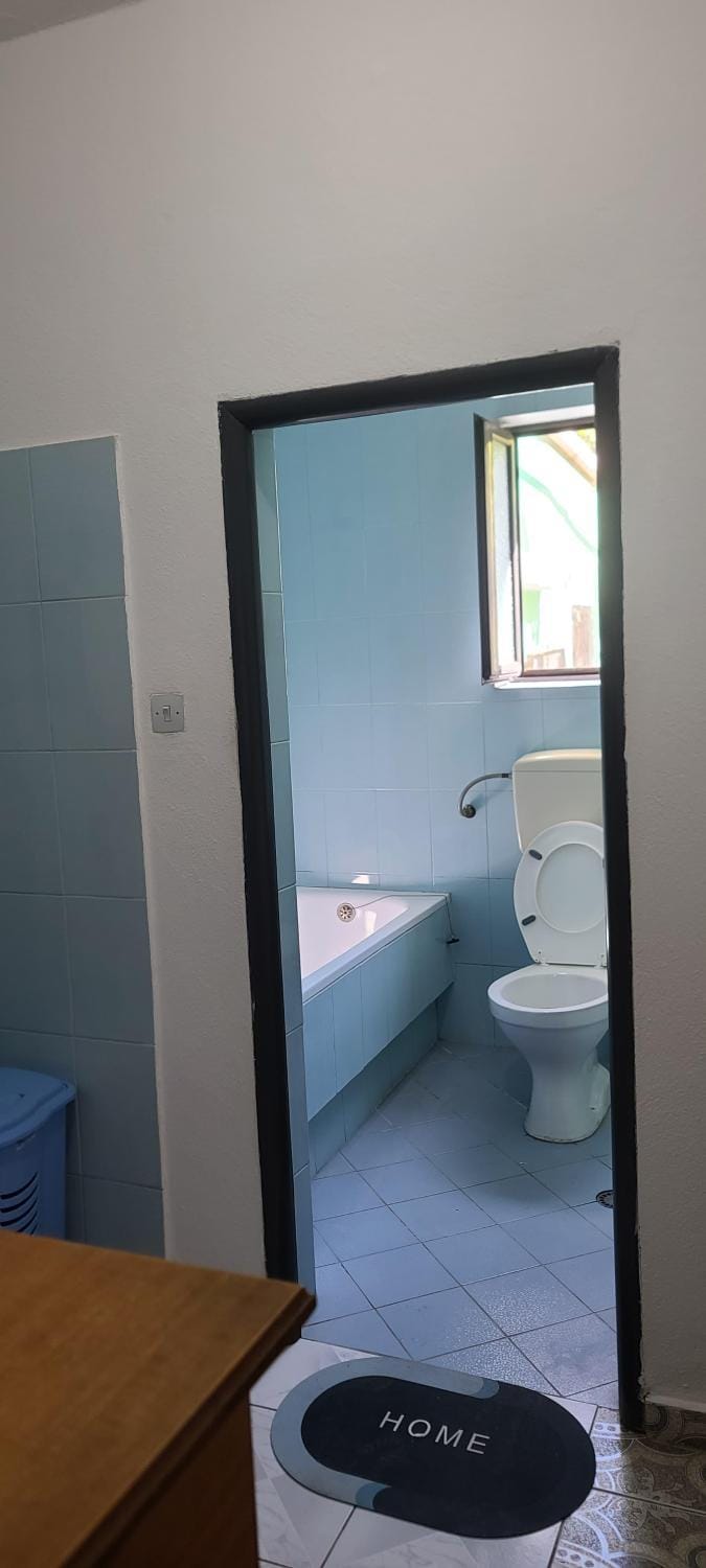 Toilet, Bathroom