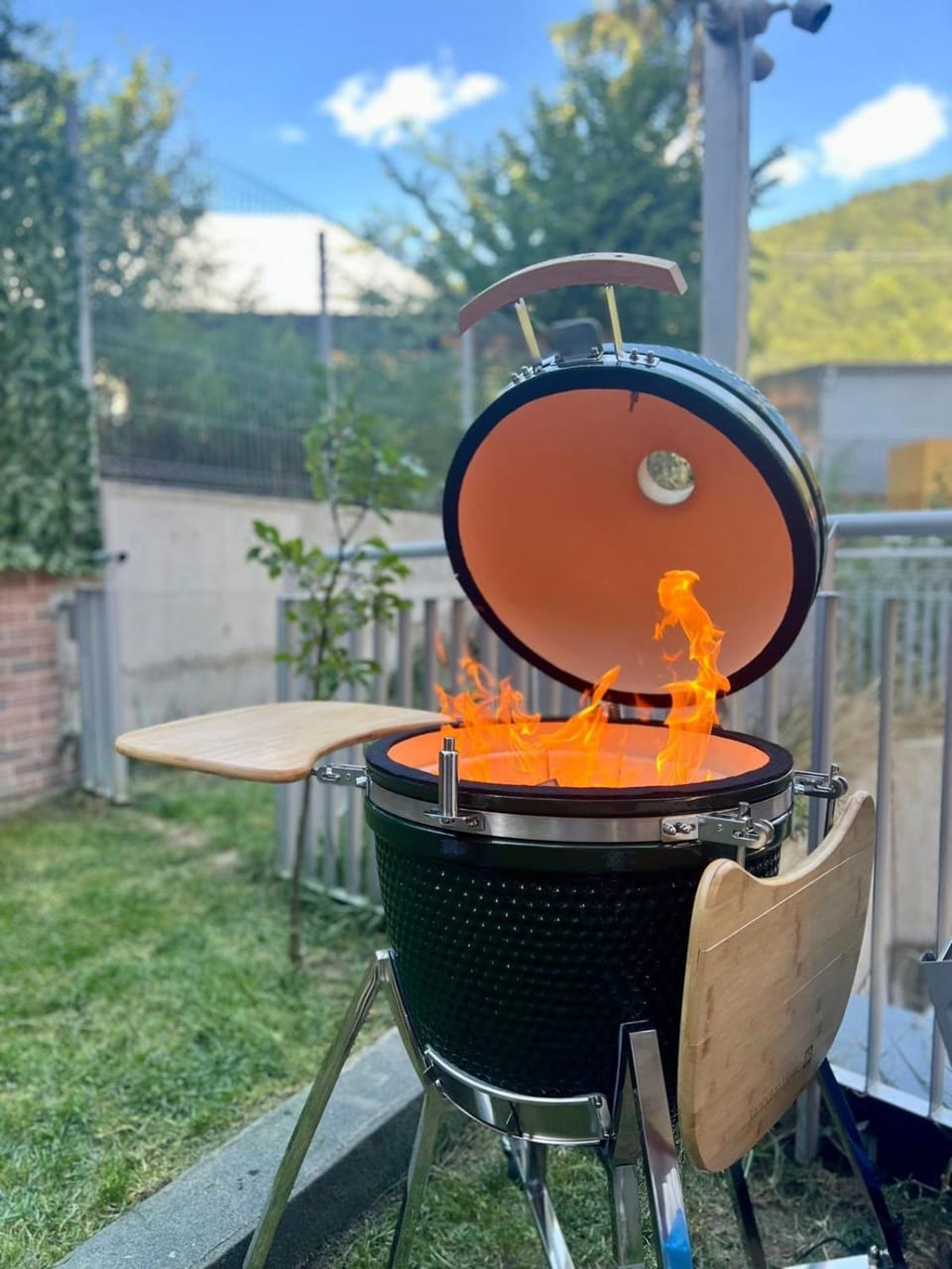 Day, BBQ facilities