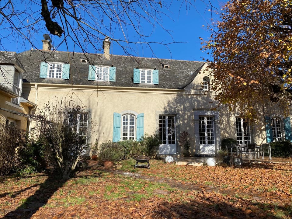Property building, Garden