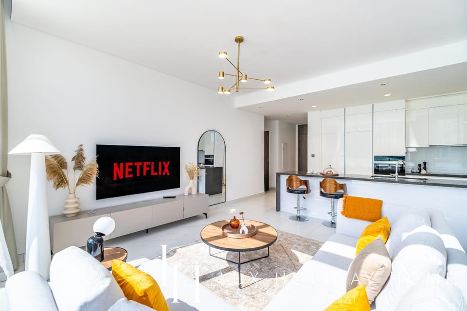 TV and multimedia, Kitchen or kitchenette, Living room
