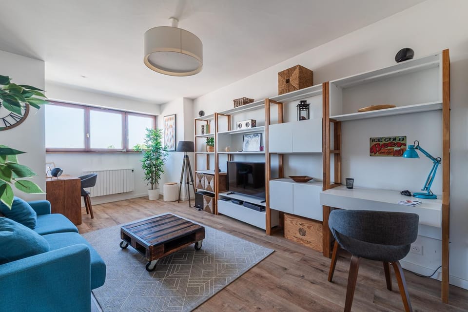 TV and multimedia, Living room