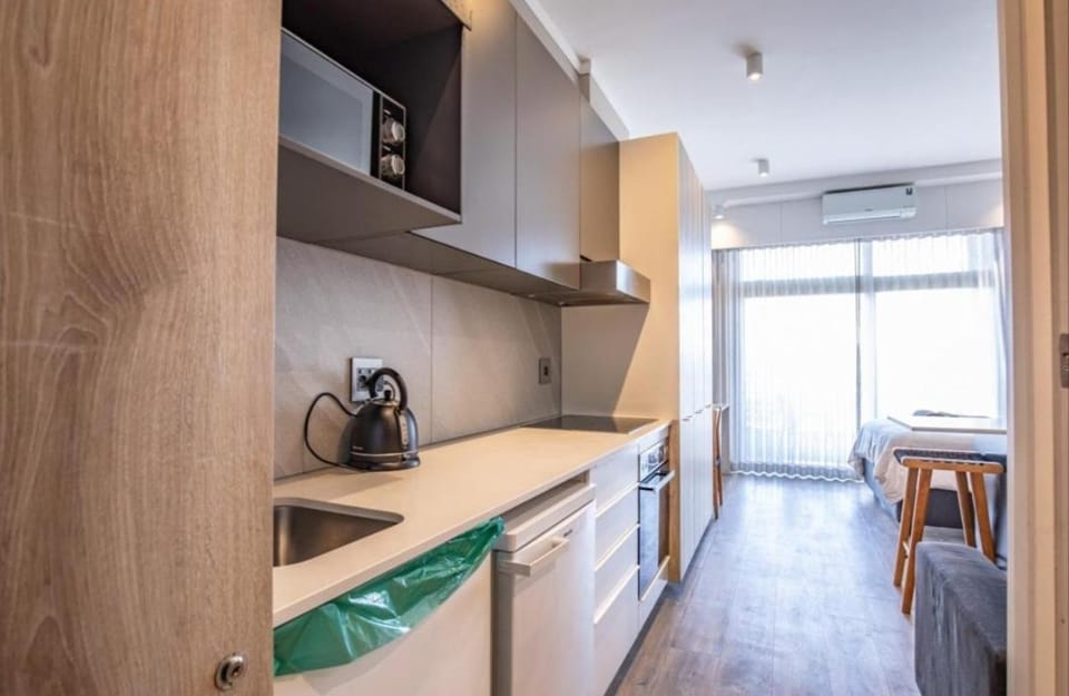 Menlyn Maine Trilogy Apartment 611 Apartment in Pretoria