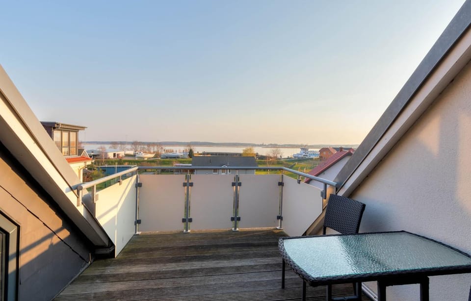 View (from property/room), Balcony/Terrace