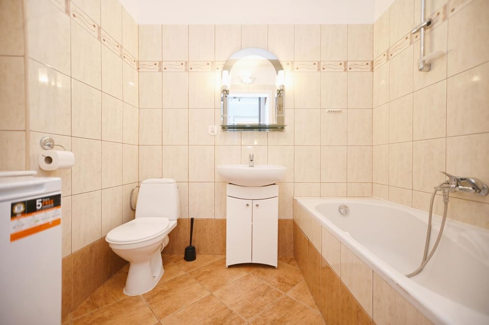 Toilet, Bathroom, Bath, towels