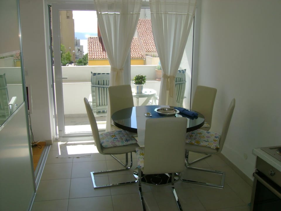 View (from property/room), Food and drinks