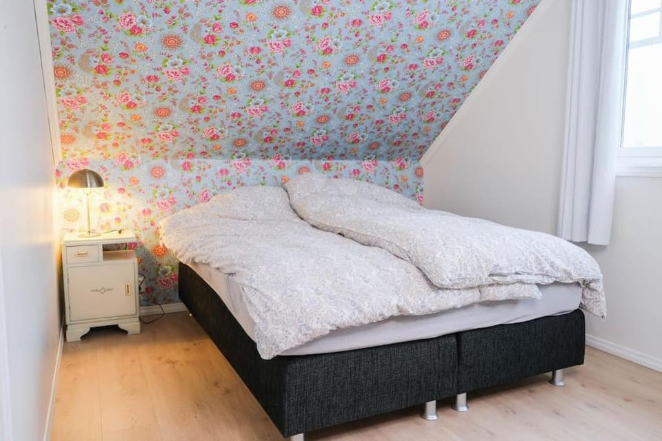 Beautiful Private Villa with Lake View and Boat Villa in Vestland