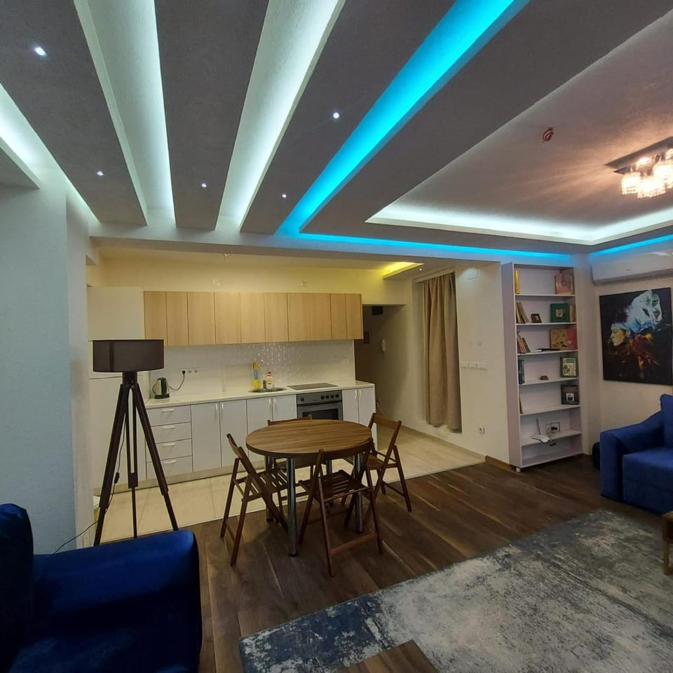 TV and multimedia, Living room, Dining area