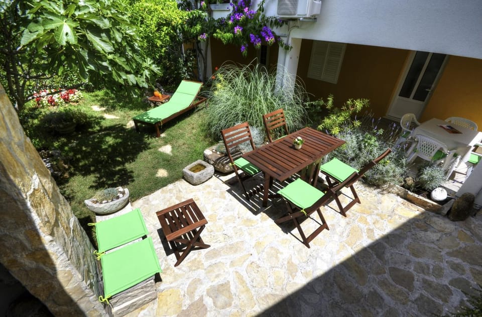 Patio, Garden, On site, Garden view