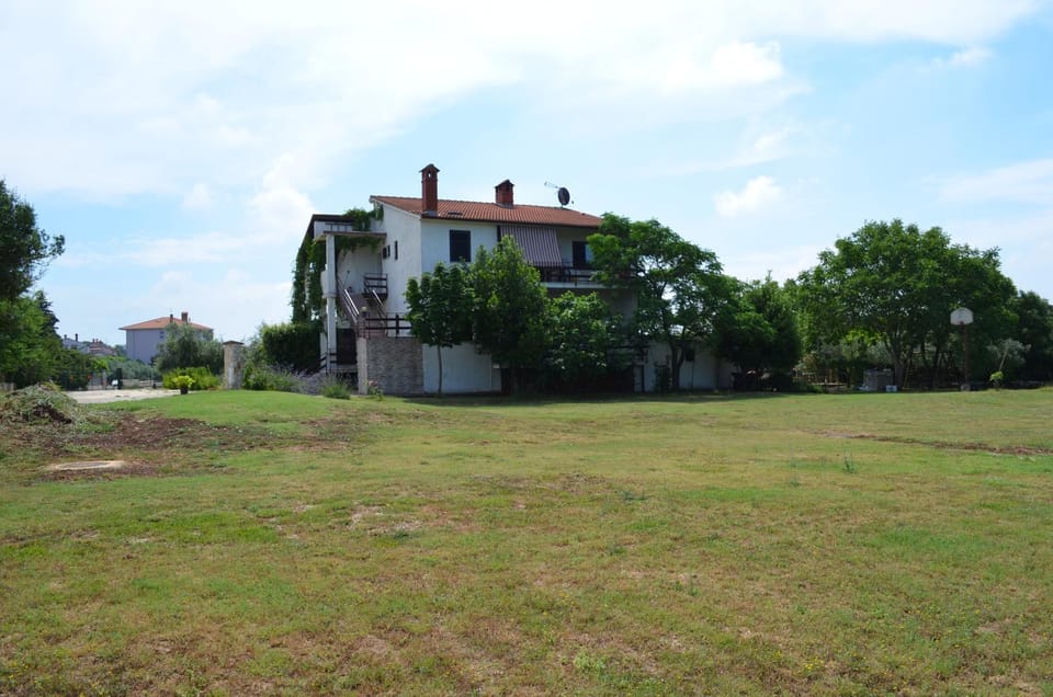 Property building, Garden