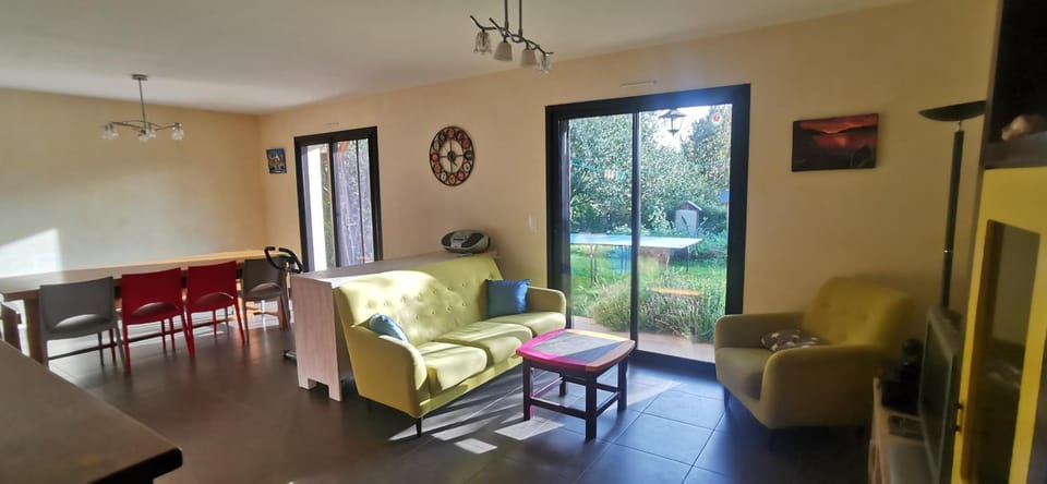 Maison au vert House in Nouvelle-Aquitaine